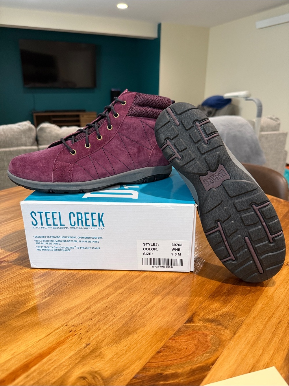 Duluth Trading Co Women’s Wine Suede Lace-Up Ankle Boots